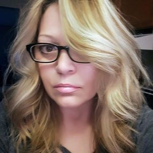 Meet your Posher, Leanne